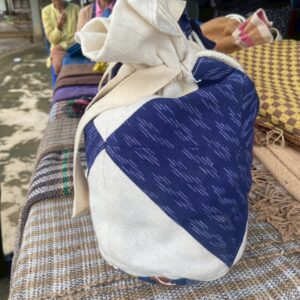 กระเป๋าผ้าฝ้าย สีกรมขาว